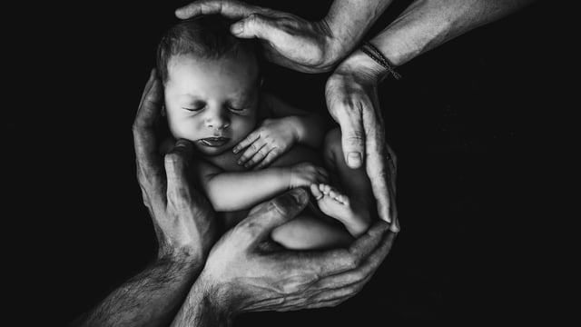 Ohio couple welcomes baby from a 30-year-old frozen embryo