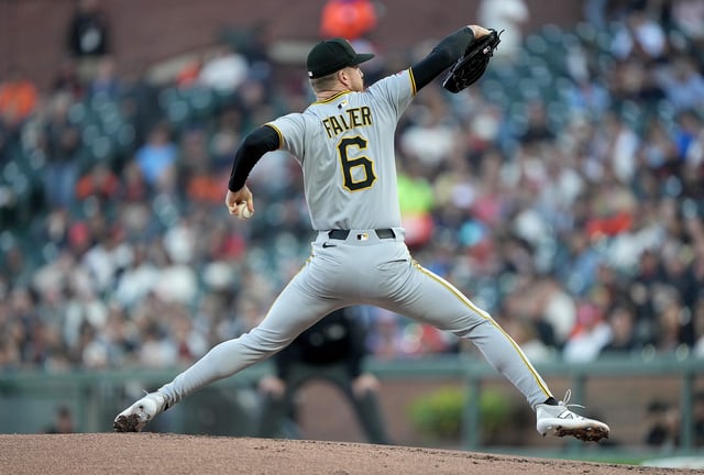 SAN FRANCISCO, CALIFORNIA - JULY 29: Bailey Falter #6 of the Pittsburgh Pirates pitches against the San Francisco Giants in the bottom of the first inning of a major league baseball game at Oracle Park on July 29, 2025 in San Francisco, California.