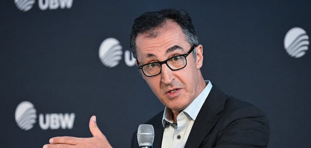 Cem Özdemir bei einer Veranstaltung für Unternehmer in Stuttgart