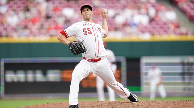 Jun 29, 2025; Cincinnati, Ohio, USA; Cincinnati Reds pitcher Taylor Rogers (55) throws a pitch in the eighth inning the San Diego Padres at Great American Ball Park. Mandatory Credit: Frank Bowen IV/ The USAToday Network via Imagn Images
