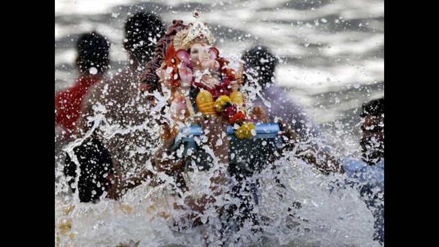 The Ganesh visarjan procession in Pune takes place along Laxmi Road and Tilak Road. Traditionally, the immersion procession begins with the five Manache Ganpati mandals including Kasba, Tambadi Jogeshwari, Tulshibaug, Guruji Talim, and Kesari Wada. After the immersion of the five Manache Ganpati, there is a huge gap in the procession which then resumes late in the evening, prolonging the immersion. (HT FILE)