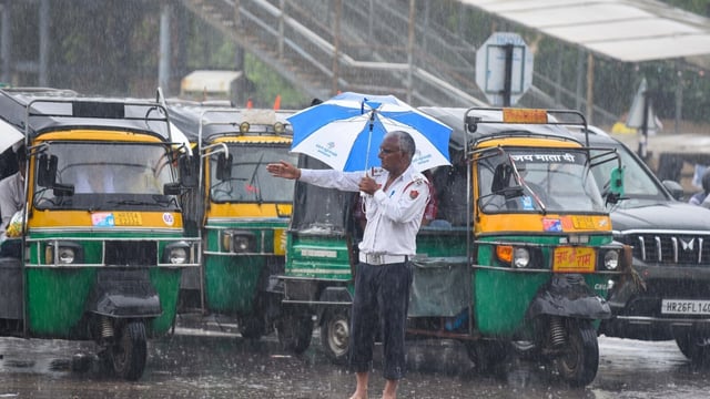 Delhi on Friday witnessed a humid morning with an overcast sky, IMD said, while predicting rain accompanied by thunderstorms later in the day.