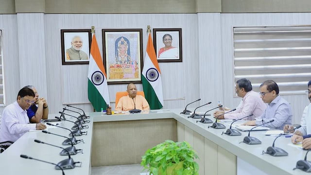 CM Yogi Adityanath (photo SNS)
