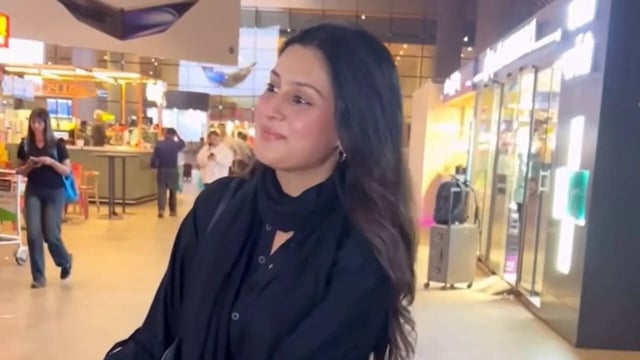 Isha Malviya BLUSHES After Being Asked About Viral Video With Ex-Beau Abhishek Kumar – Watch