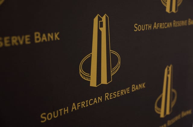 The logo of South Africa's central reserve bank is seen during the delivery of a keynote address by South Africa's central bank governor, Lesetja Kganyago, at the University of the Witwatersrand in Johannesburg, South Africa, November 1, 2022. REUTERS/Siphiwe Sibeko/File Photo