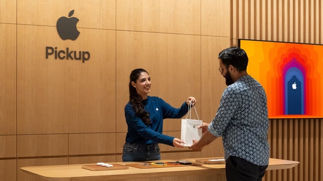 Apple is reportedly planning to open four new retail stores in India