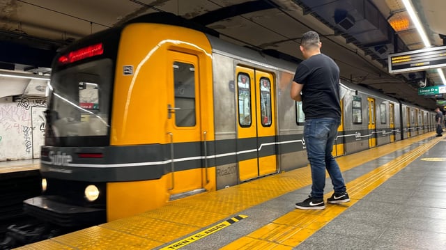 Parto escalonado de subtes. Línea C