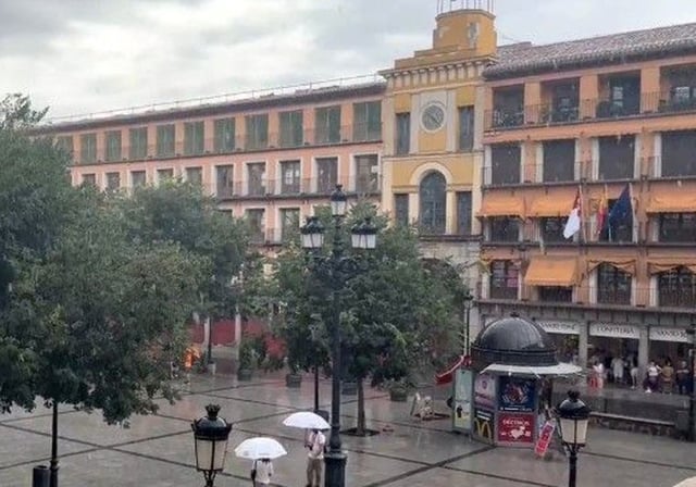Agosto se estrenó en Toledo con lluvia