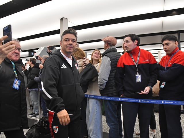 Marcelo Gallardo
Llegada del plantel de River a Ezeiza.Foto: Enrique Garcia Medina