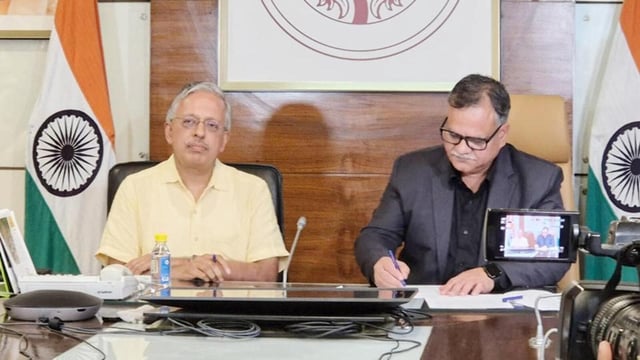 Shashi Prakash Goyal assumed charge as the Uttar Pradesh chief secretary on July 31. (HT)