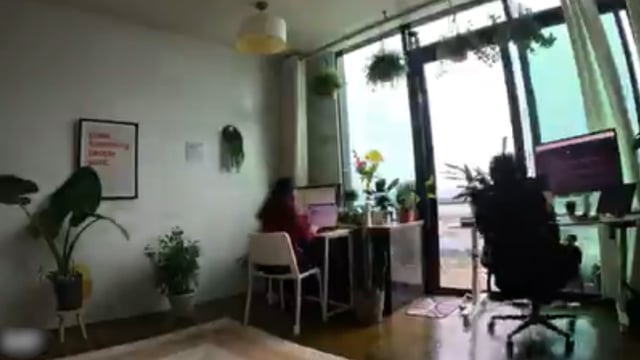Woman’s X post goes viral. Image Source: ‘Neha_Suresh_M’/ X