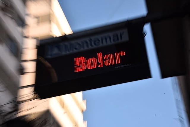 Dólar en Córdoba. (Pedro Castillo/La Voz)