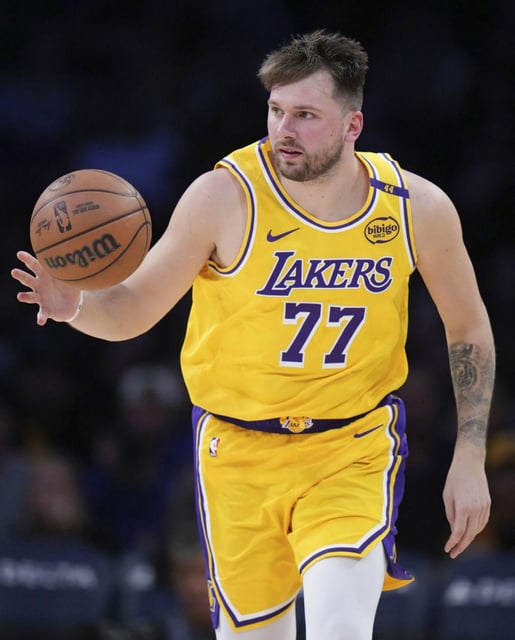 Luka Doncic, en un partido de los Lakers.