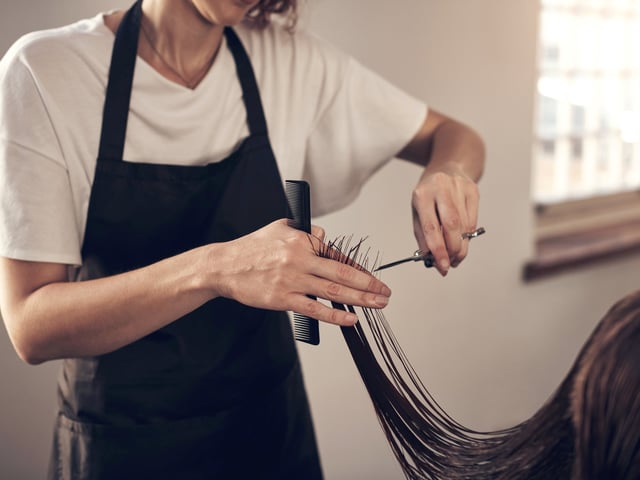 Cuándo cortarse el pelo según las fases de la Luna. Foto: Shutterstock