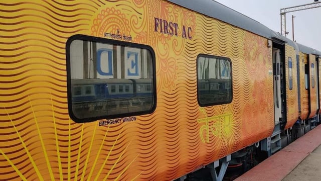 The CM thanked Prime Minister Narendra Modi and Railway Minister Ashwini Vaishnaw for running this express train from Raipur to Jabalpur.