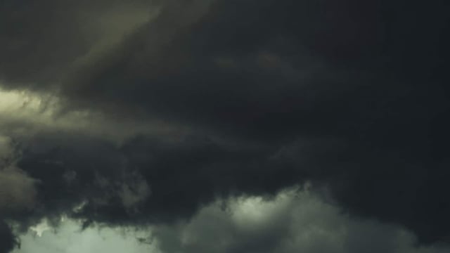 Severe Thunderstorm Warning issued for northwestern Dallas County, Texas.