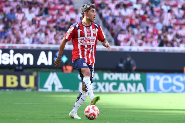 Omar Govea of Chivas controls the ball during the 3rd round match between Chivas and Atletico San Luis as part of the Torneo Apertura 2025 Liga MX at Akron Stadium on July 26, 2025 in Zapopan, Mexico.