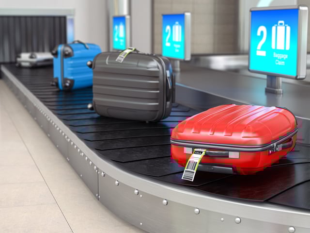 Equipaje. Valijas, aeropuerto. Equipaje perdido. Foto Shutterstock