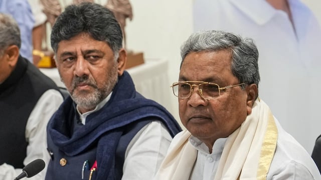 Karnataka Chief Minister Siddaramaiah with Deputy CM and state Congress President D K Shivakumar
