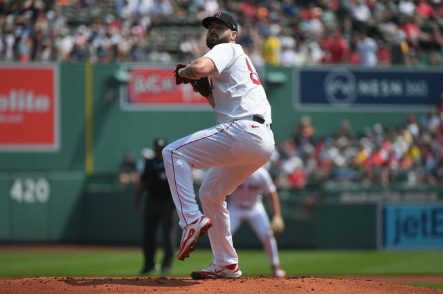 Aug 3, 2025; Boston, Massachusetts, USA;  Boston Red Sox starting pitcher Lucas Giolito (54) pitches during the first inning against the Houston Astros at Fenway Park. Mandatory Credit: Bob DeChiara-Imagn Images