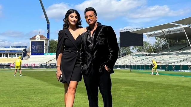 WCL owner Harshit Tomar proposed Karishma Kotak after the WCL Final.
