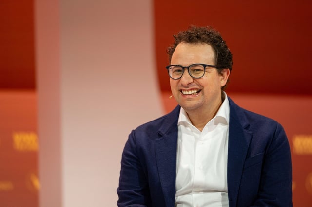 Anthropic’s billionaire boss Dario Amodei is refusing to match sky-high salaries to keep his staff—yet retention is higher there than at Meta, OpenAI, or Google DeepMind.