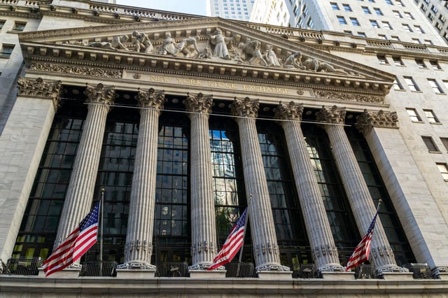 Crypto exchange bullish seeks to raise up to $629m in new york share sale