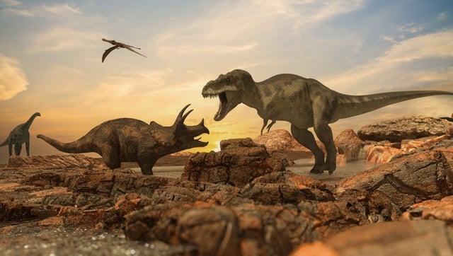 Some Giant Predatory Dinosaurs Had Barks (Or At Least Slashes) Worse Than Their Bite