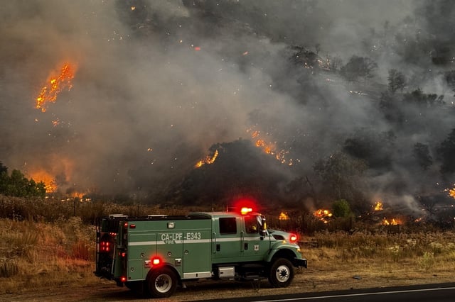 A Los Padres engine at the Gifford Fire on Aug. 2, 2025.
