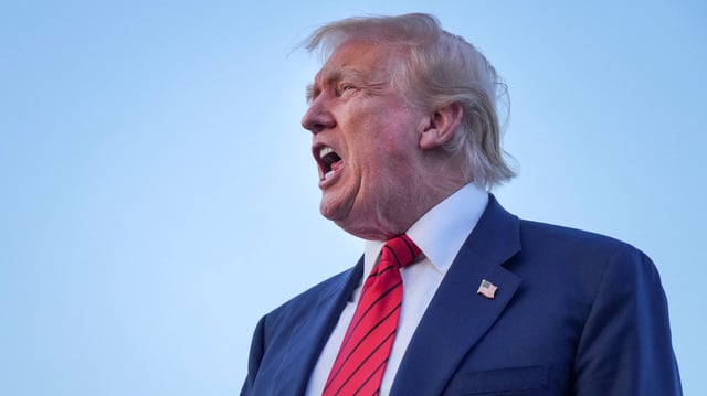 Donald Trump a renvoyé la dirigeante du Bureau des statistiques du travail, Erika McEntarfer, après la publication de chiffres moins bons que prévu sur les créations d’emplois.