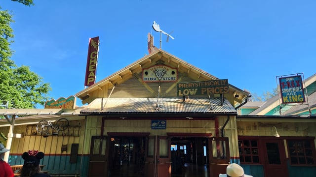 New Permits Hint at Changes for DinoLand Meet and Greet, Restaurantosaurus