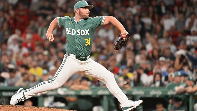 May 16, 2025; Boston, Massachusetts, USA; Boston Red Sox relief pitcher Liam Hendriks (31) throws against the Atlanta Braves during the ninth inning at Fenway Park. Mandatory Credit: Eric Canha-Imagn Images