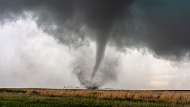 tornado (1)