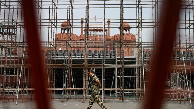 A team of the Special Cell conducted a drill on Saturday in which they entered the Red Fort premises in civil dress with a dummy bomb.