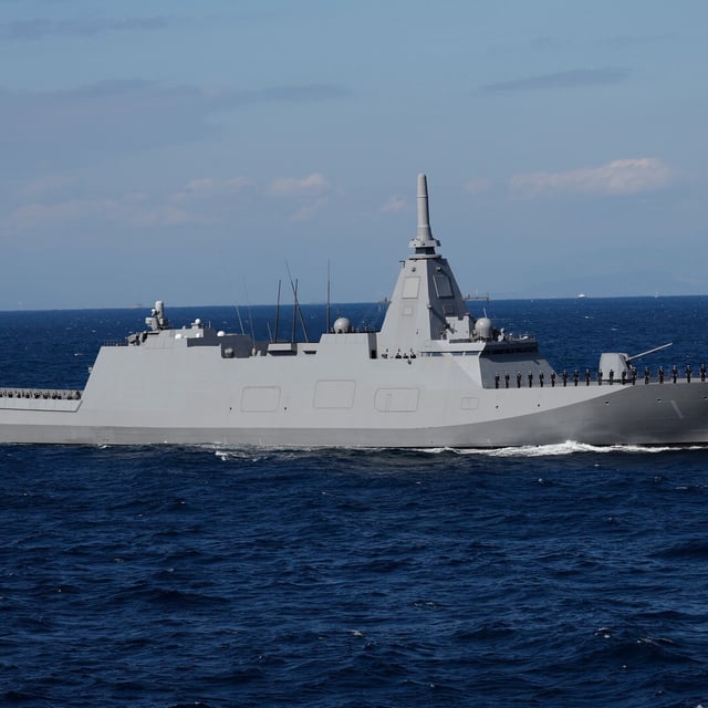 Die Fregatte JS Mogami (FFM-1) der japanischen Seestreitkräfte (Archivbild)