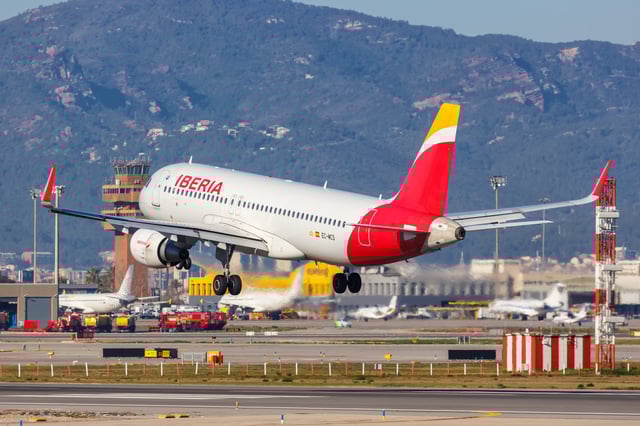 Des passagers juifs d'un vol Iberia reçoivent des plateaux-repas tagués «Free Palestine»