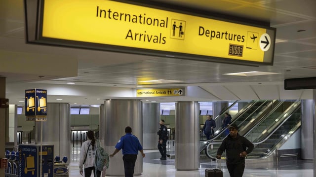 Ankunftsbereich im Flughafen von Newark