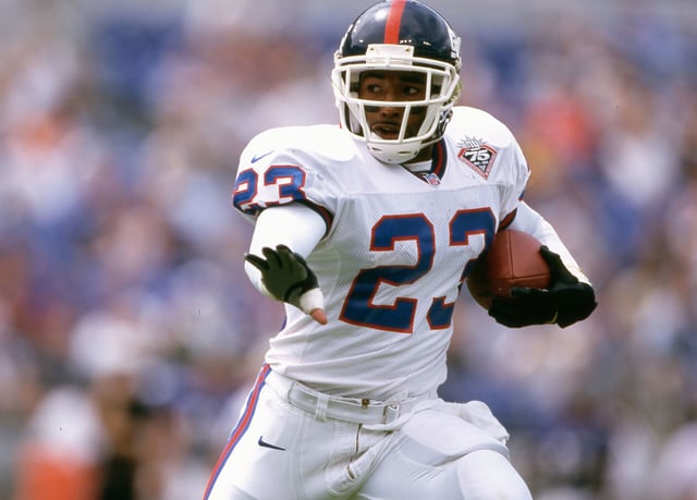 New York Giants running back LeShon Johnson (23) is seen in action during an NFL game against the Baltimore Ravens  Sept. 3, 1999, in Baltimore. (Allen Kee via AP)