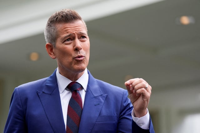 U.S. Transportation Secretary Sean Duffy speaks to the media outside the White House in Washington, D.C., U.S., May 6, 2025. REUTERS/Kent Nishimura/File Photo