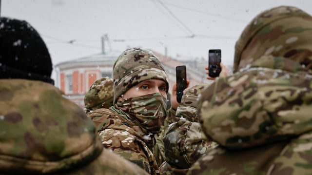 Certains soldats «vivent chaque jour comme si c’était le dernier», selon un institut de recherche indépendant.