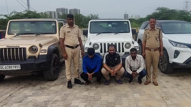 The arrested three in police custody. (HT Photo)