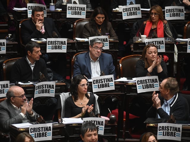 Sesión en Diputados por distintos temas entre ellos Hospital Garrahan Financiamiento universitario y DNU
German Martinez
Foto Federico Lopez Claro - FTP CLARIN IMG_5684.JPG Z RGonzalez gonzalez