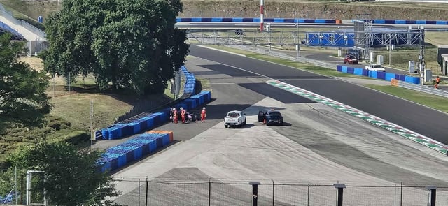 Franco Colapinto has crashed out of a tyre test in Hungary. Image: Karol_CyrkF1/X