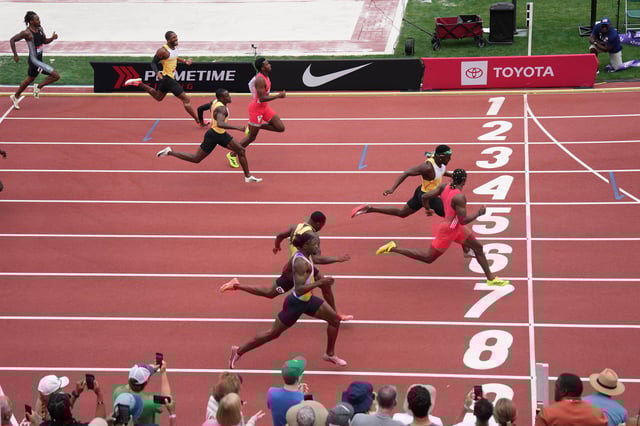 Lyles edges out Bednarek at Eugene's Hayward Field.