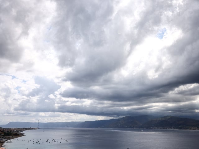 A general view shows the Strait of Messina, Italy, August 5, 2025. The area is part of the planned site for a suspension bridge connecting Sicily to mainland Italy, with construction expected to begin in the second half of 2025. REUTERS/Yara Nardi