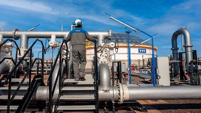YPF avanza en un plan de axpansión en Vaca Muerta.