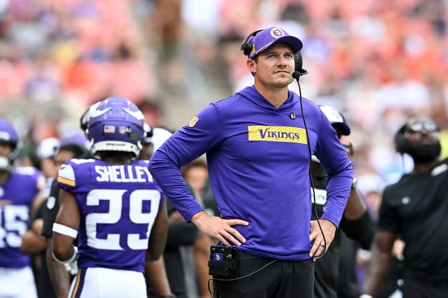 Head coach Kevin O&#39;Connell of the Minnesota Vikings looks on during the first half of a preseason game against the Cleveland Browns at Cleveland Browns Stadium on August 17, 2024 in Cleveland, Ohio.