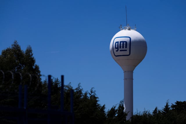 The logo of General Motors is pictured in Santa Ana Tlapaltitlan, Mexico, July 29, 2025. REUTERS/Raquel Cunha/File Photo