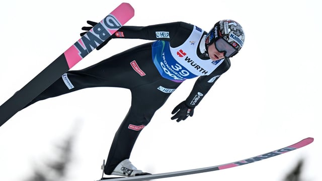 Marius Lindvik aus Norwegen
