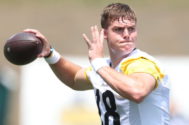 Jul 24, 2025; Latrobe, PA, USA;  Pittsburgh Steelers quarterback Will Howard (18) participates in drills during training camp at Saint Vincent College. Mandatory Credit: Charles LeClaire-Imagn Images/ File Photo